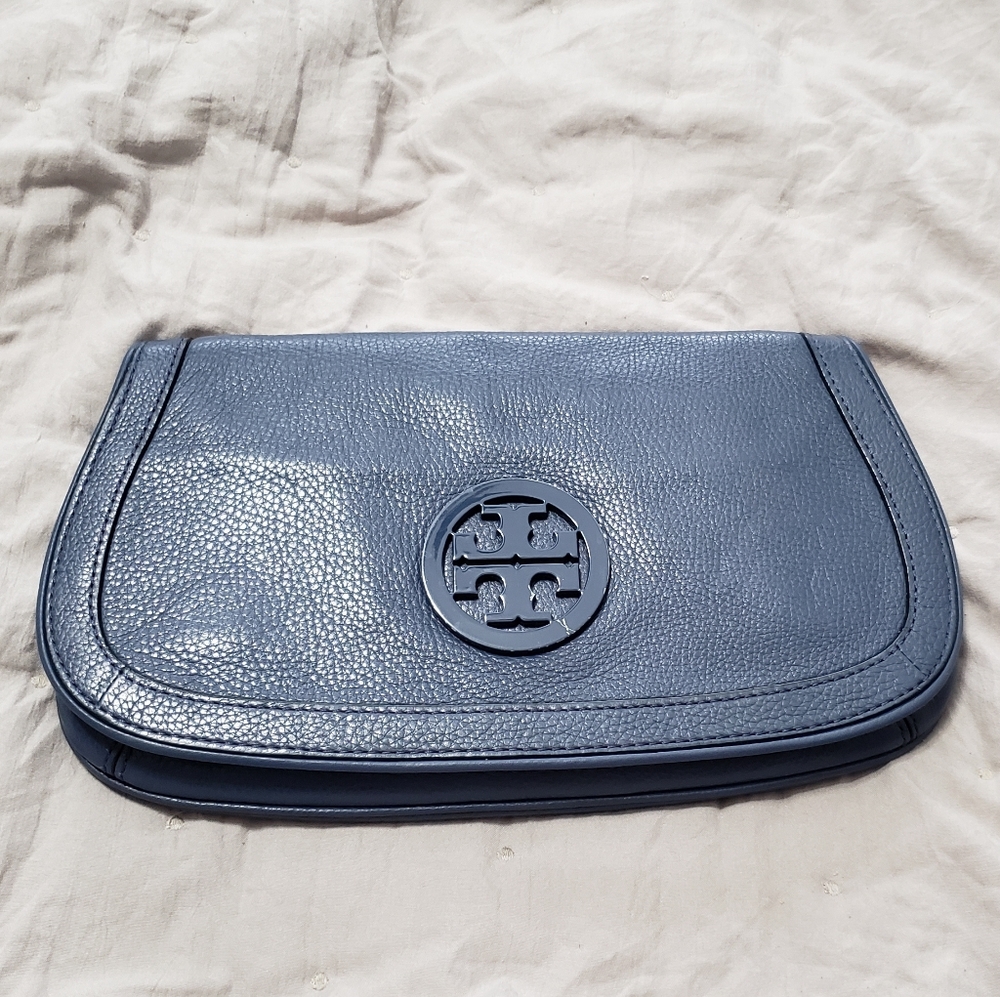 SOLD ON ANOTHER SITE Tory Burch cross bag
